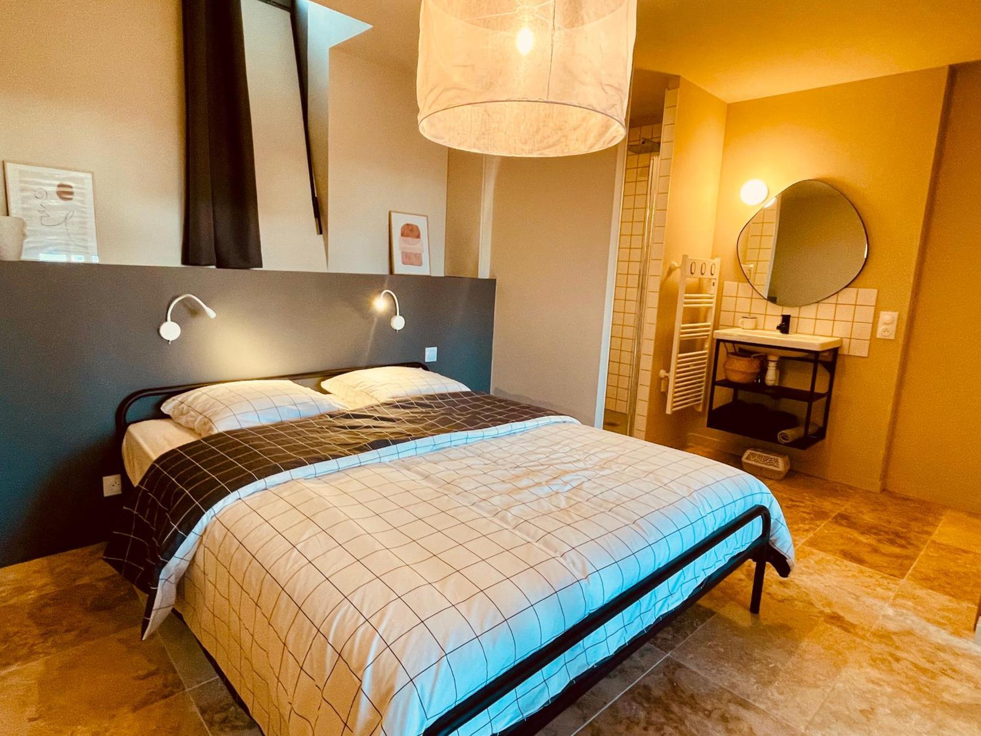Les Suites D'Angouleme - Proche Gare Et Centre Ville - Haut De Gamme Zewnętrze zdjęcie